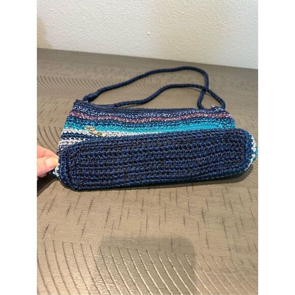 The Sak Hand Bag in beautiful Blue and Purple .  Measures 11 x 7.   21” handle - Picture 3 of 7
